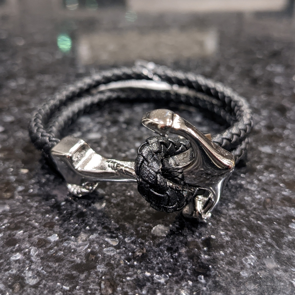 ADORNIA STAINLESS STEEL ANCHOR BRAIDED LEATHER BRACELET + DUST BAG NWT ❤
